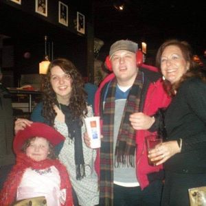 Meet your Posher, Leslie